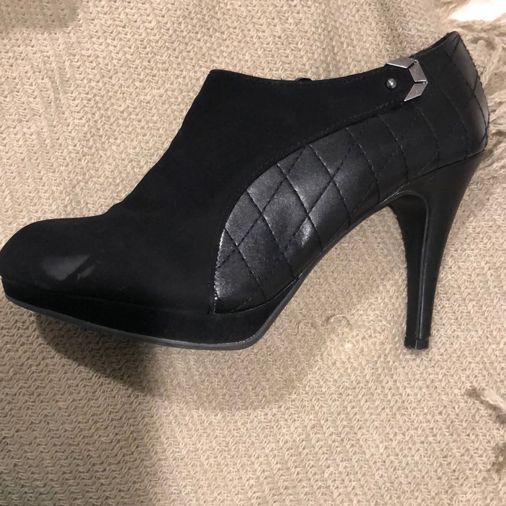 Black heels